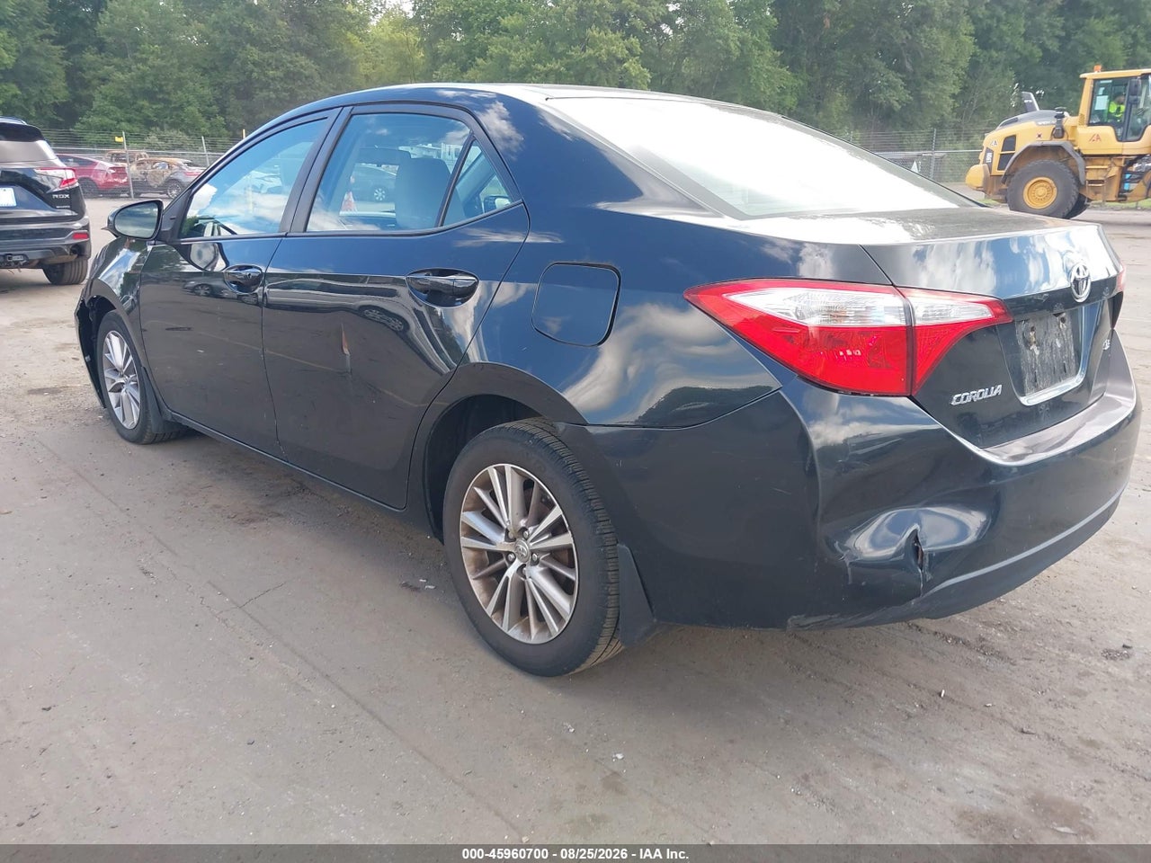 2015 TOYOTA COROLLA LE PLUS · 3/11