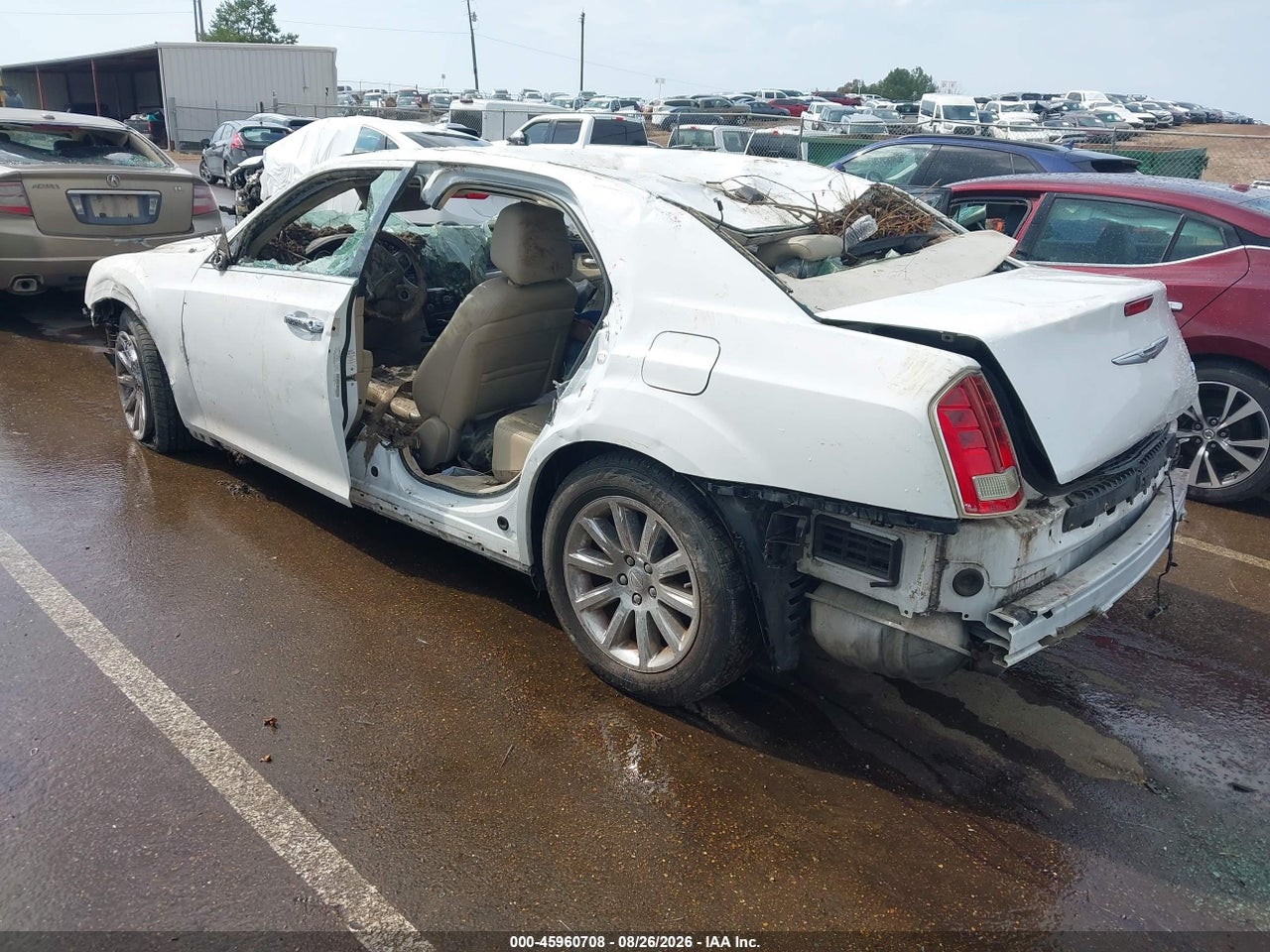 2012 CHRYSLER 300 LIMITED · 3/10