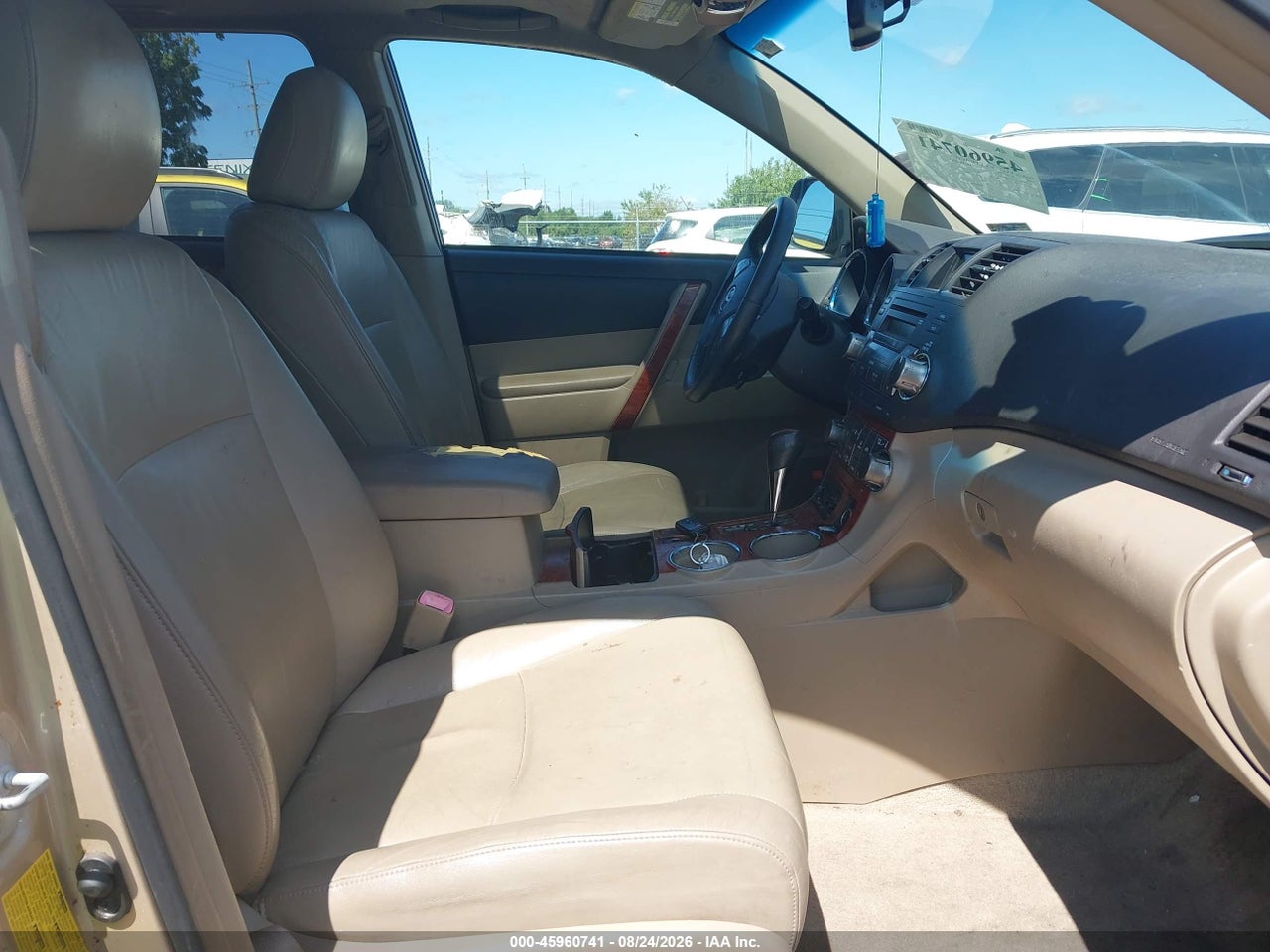 2008 TOYOTA HIGHLANDER LIMITED · 5/11