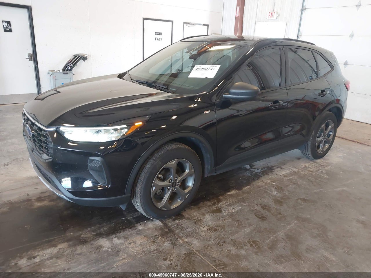 2025 FORD ESCAPE ST-LINE · 2/11