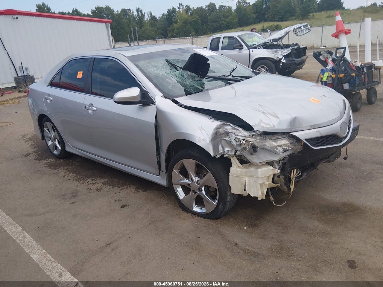 4T1BK1FK0CU****** · 2012 TOYOTA CAMRY SE V6