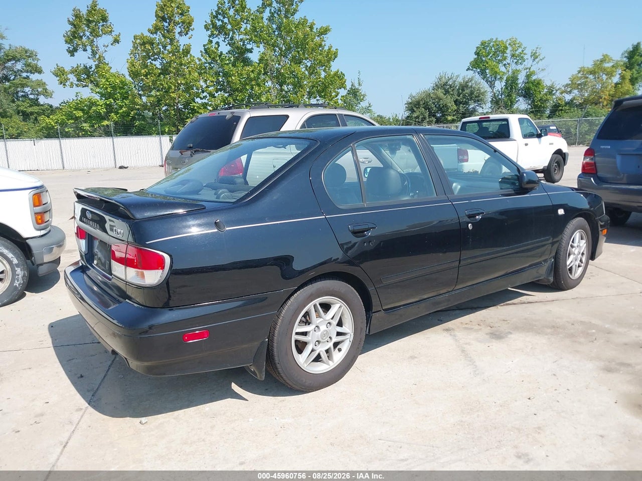2002 INFINITI G20 LUXURY · 4/11