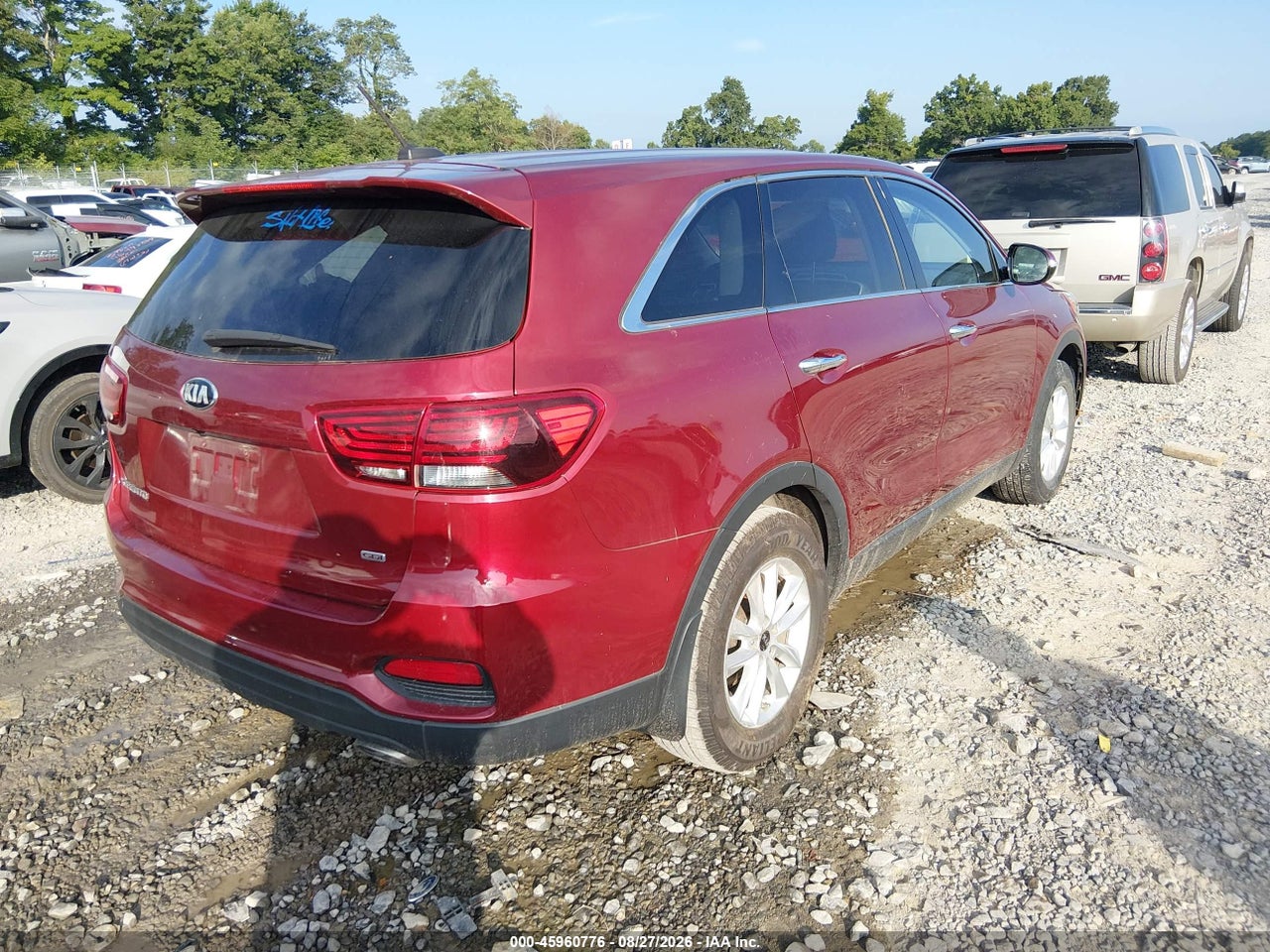 2020 KIA SORENTO 2.4L LX · 4/11