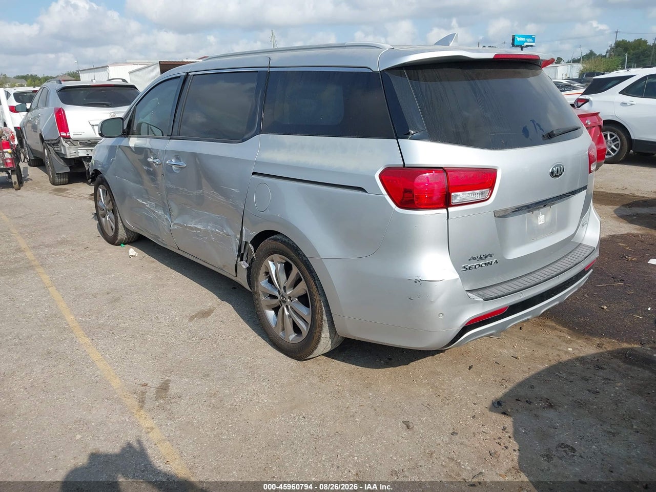 2015 KIA SEDONA SX LUXURY · 3/11