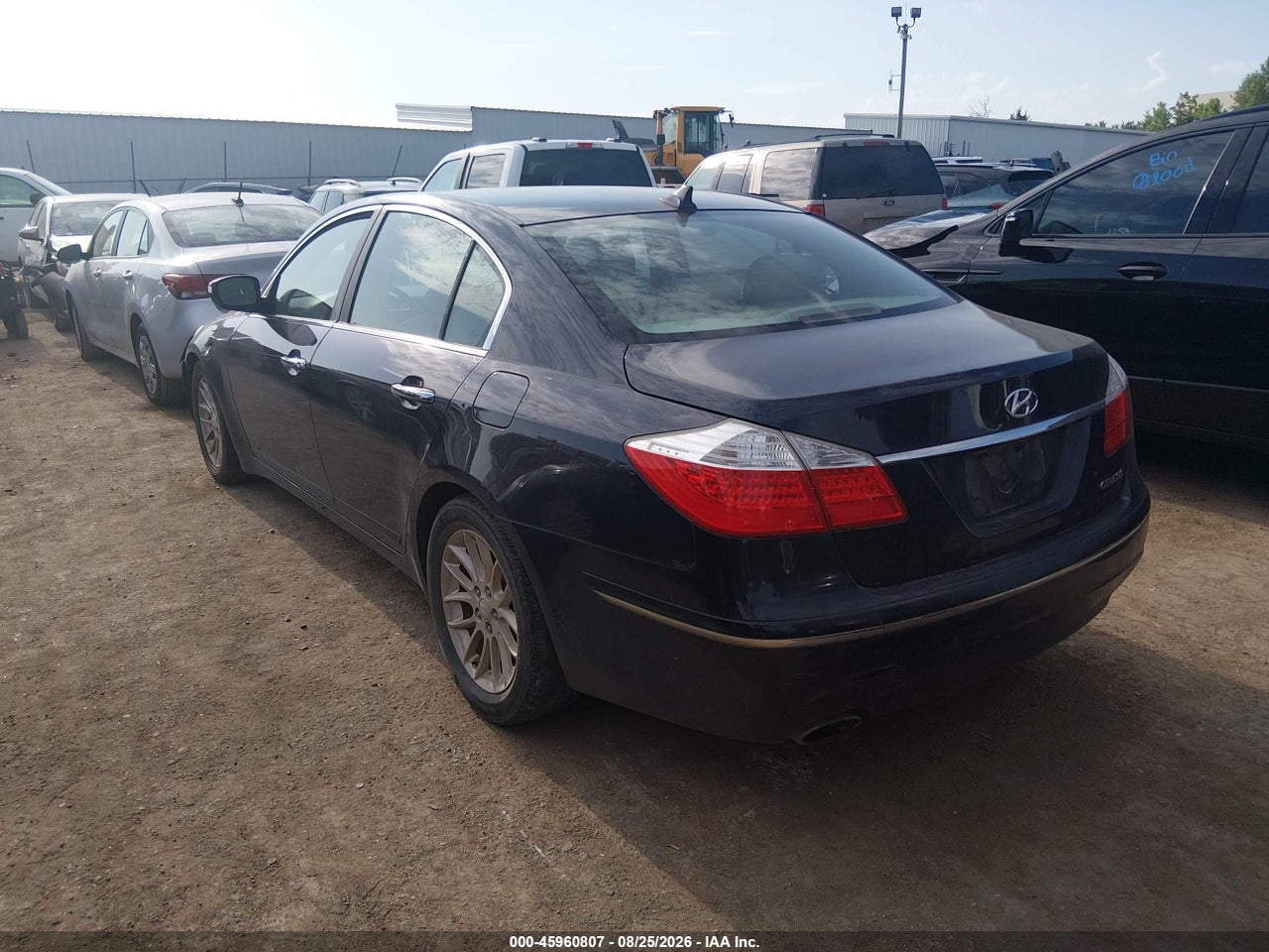 2011 HYUNDAI GENESIS 3.8 · 3/11