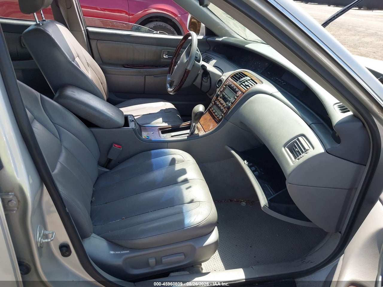 2003 TOYOTA AVALON XLS · 5/10