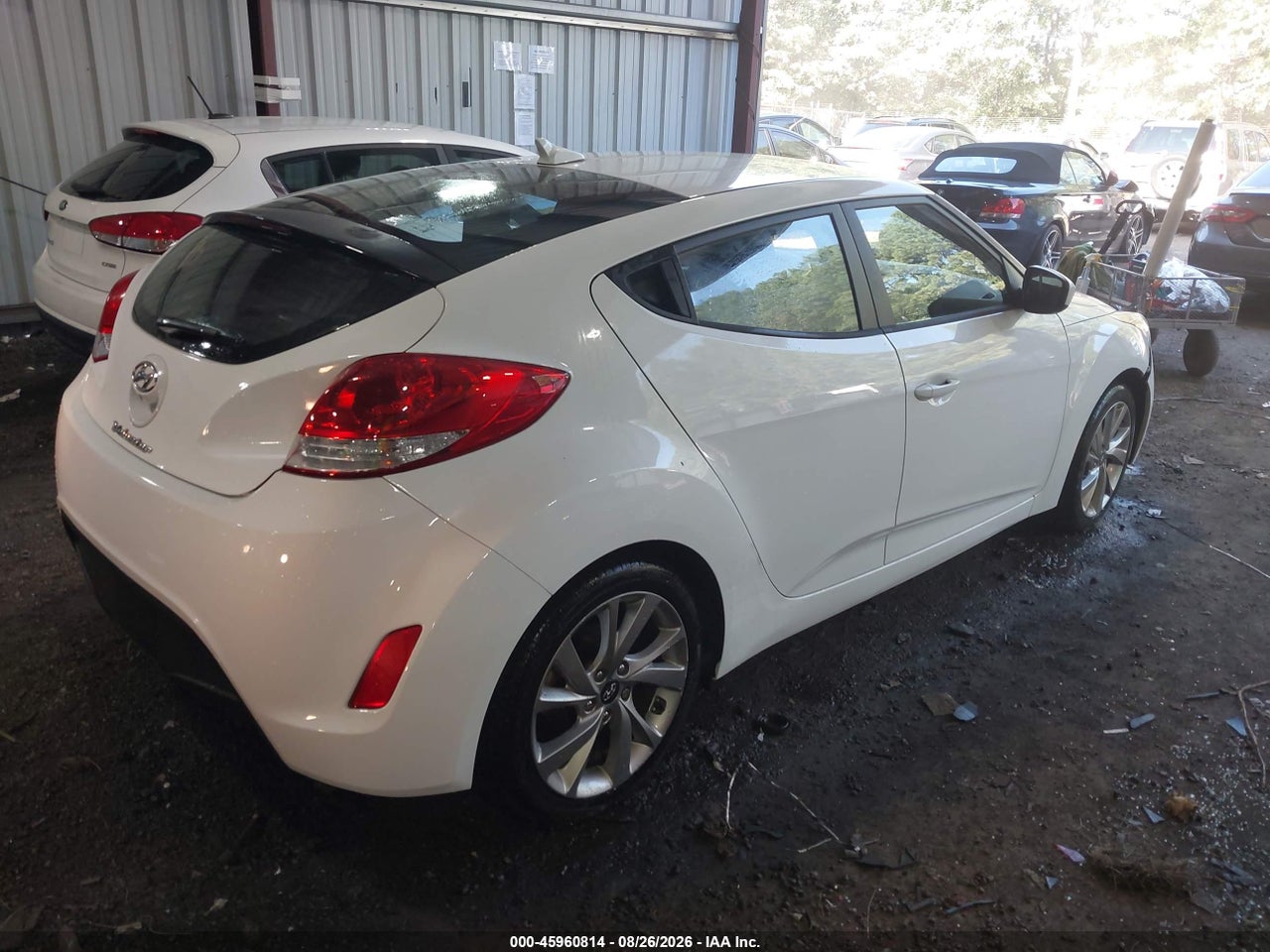 2016 HYUNDAI VELOSTER · 4/11