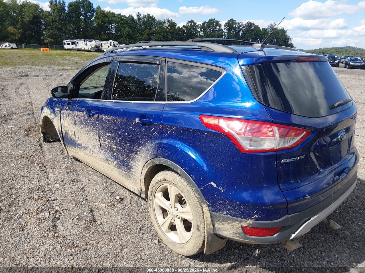 2016 FORD ESCAPE SE · 3/11
