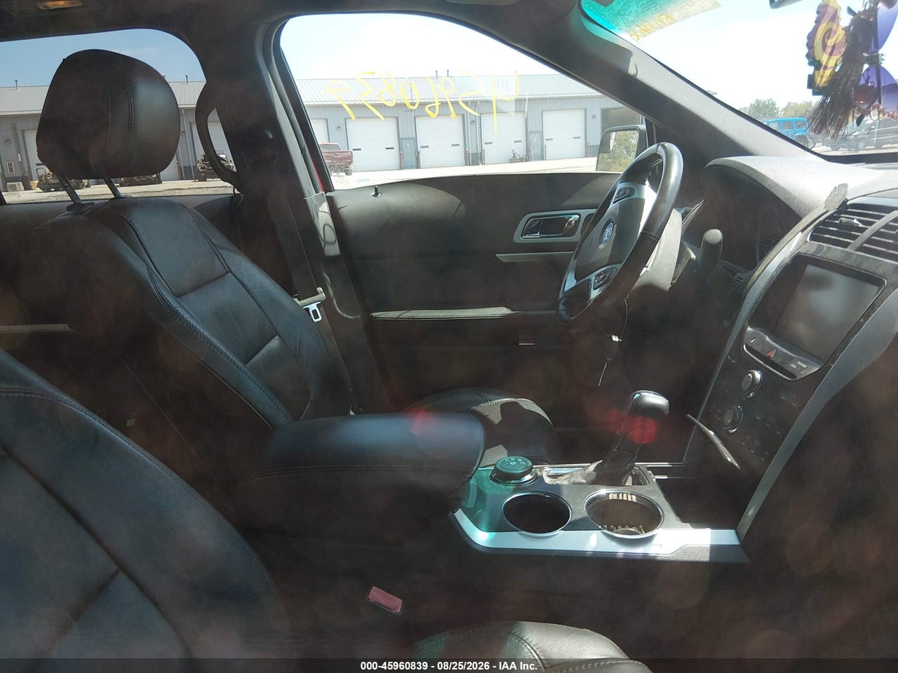 2013 FORD EXPLORER XLT · 5/11