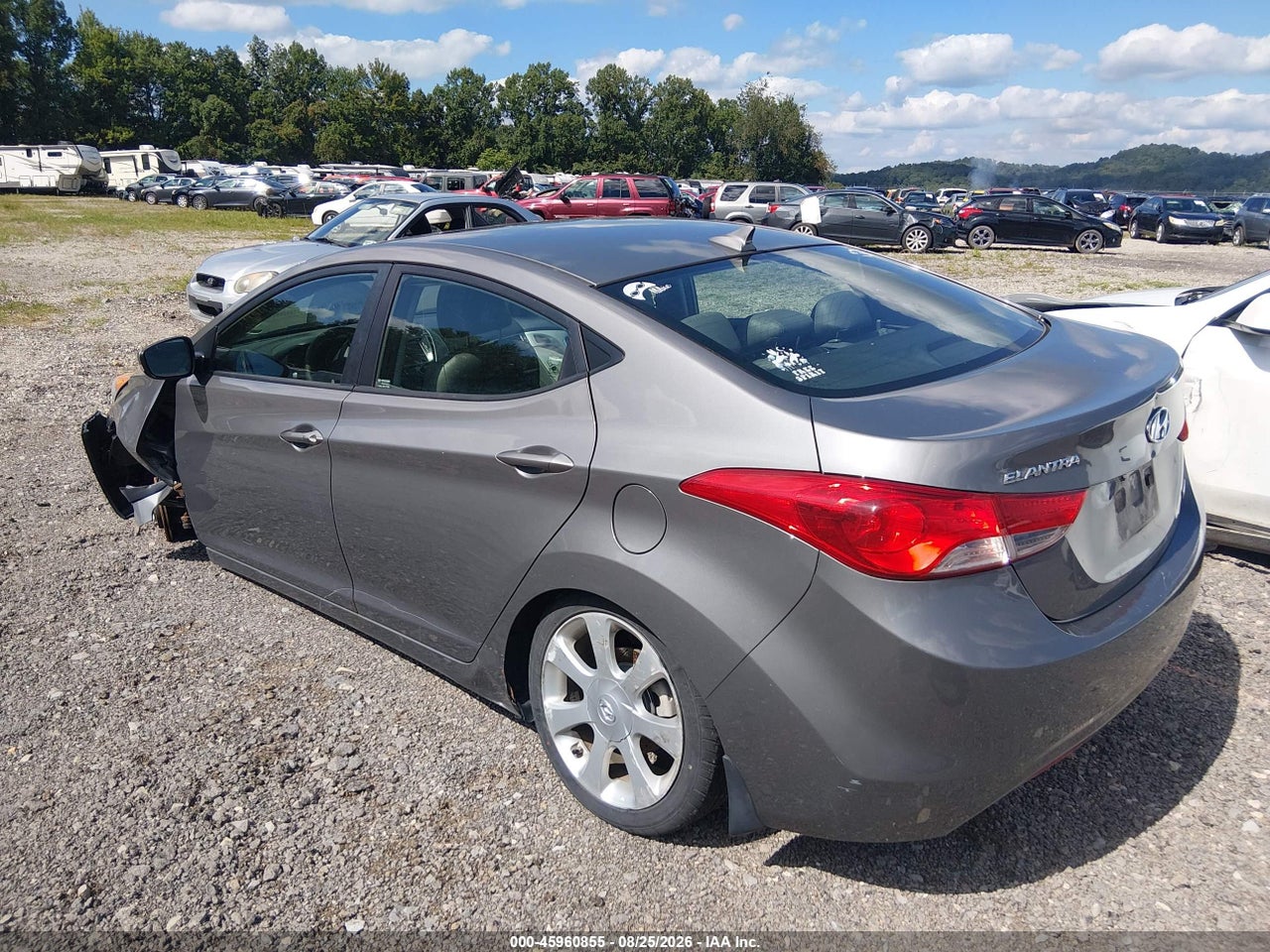 2013 HYUNDAI ELANTRA LIMITED · 3/11