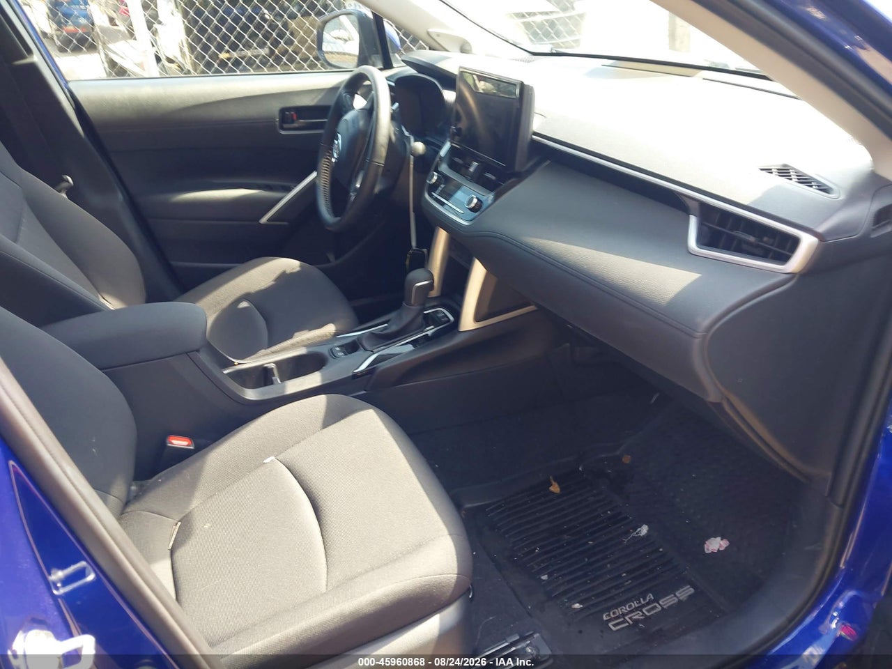 2024 TOYOTA COROLLA CROSS LE · 5/11