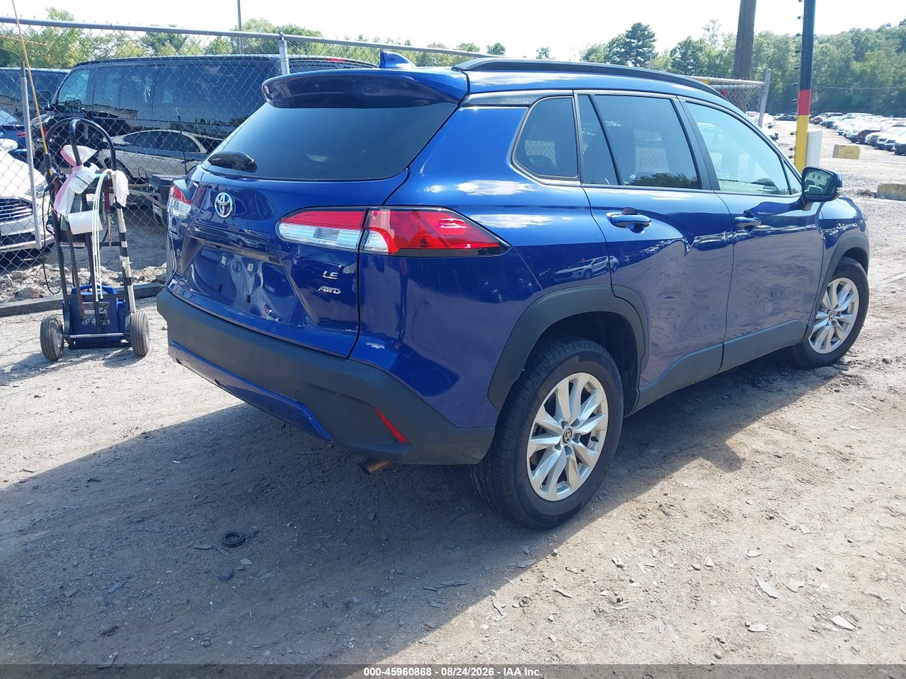 2024 TOYOTA COROLLA CROSS LE · 4/11