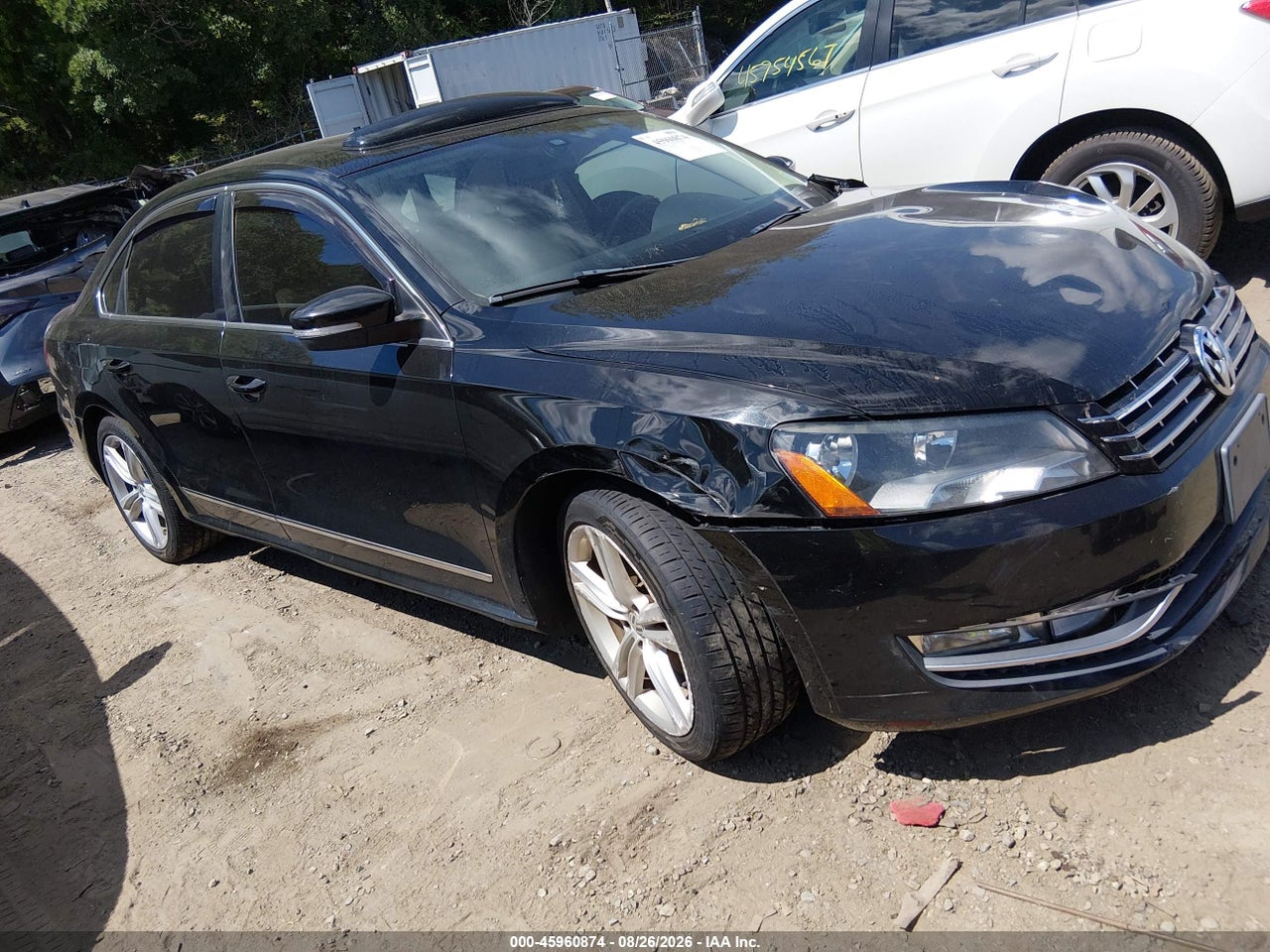 1VWCN7A32DC****** · 2013 VOLKSWAGEN PASSAT 2.0L TDI SEL PREMIUM