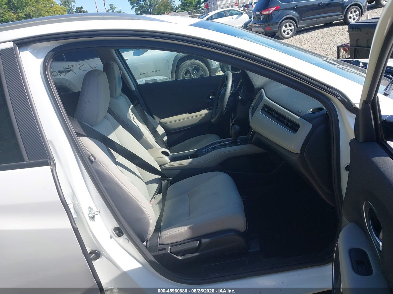 2022 HONDA HR-V AWD EX · 5/11