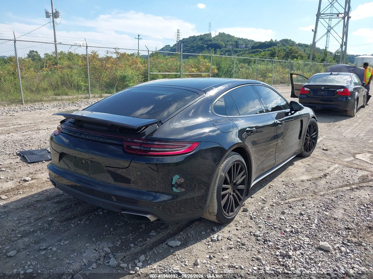 2018 PORSCHE PANAMERA 4 · 4/11