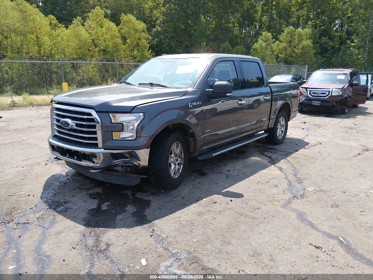 2015 FORD F-150 XLT · 2/11