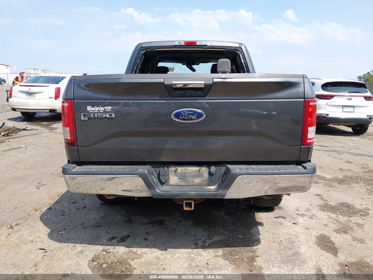 2015 FORD F-150 XLT · 6/11