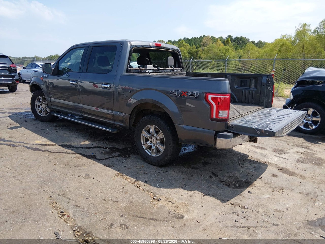 2015 FORD F-150 XLT · 3/11