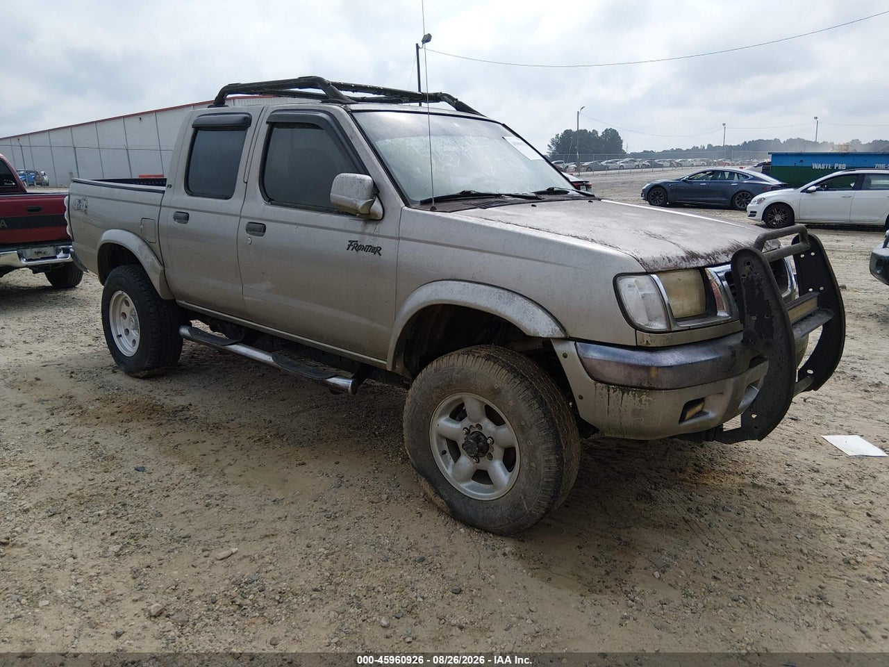 1N6ED27Y2YC****** · 2000 NISSAN FRONTIER SE-V6/XE-V6