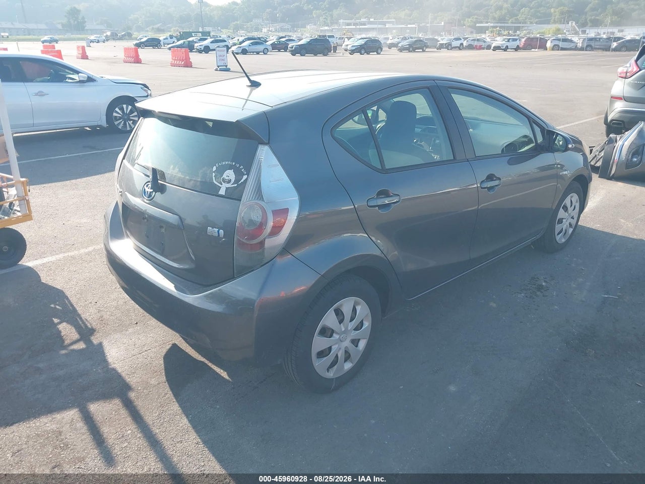 2013 TOYOTA PRIUS C ONE · 4/11