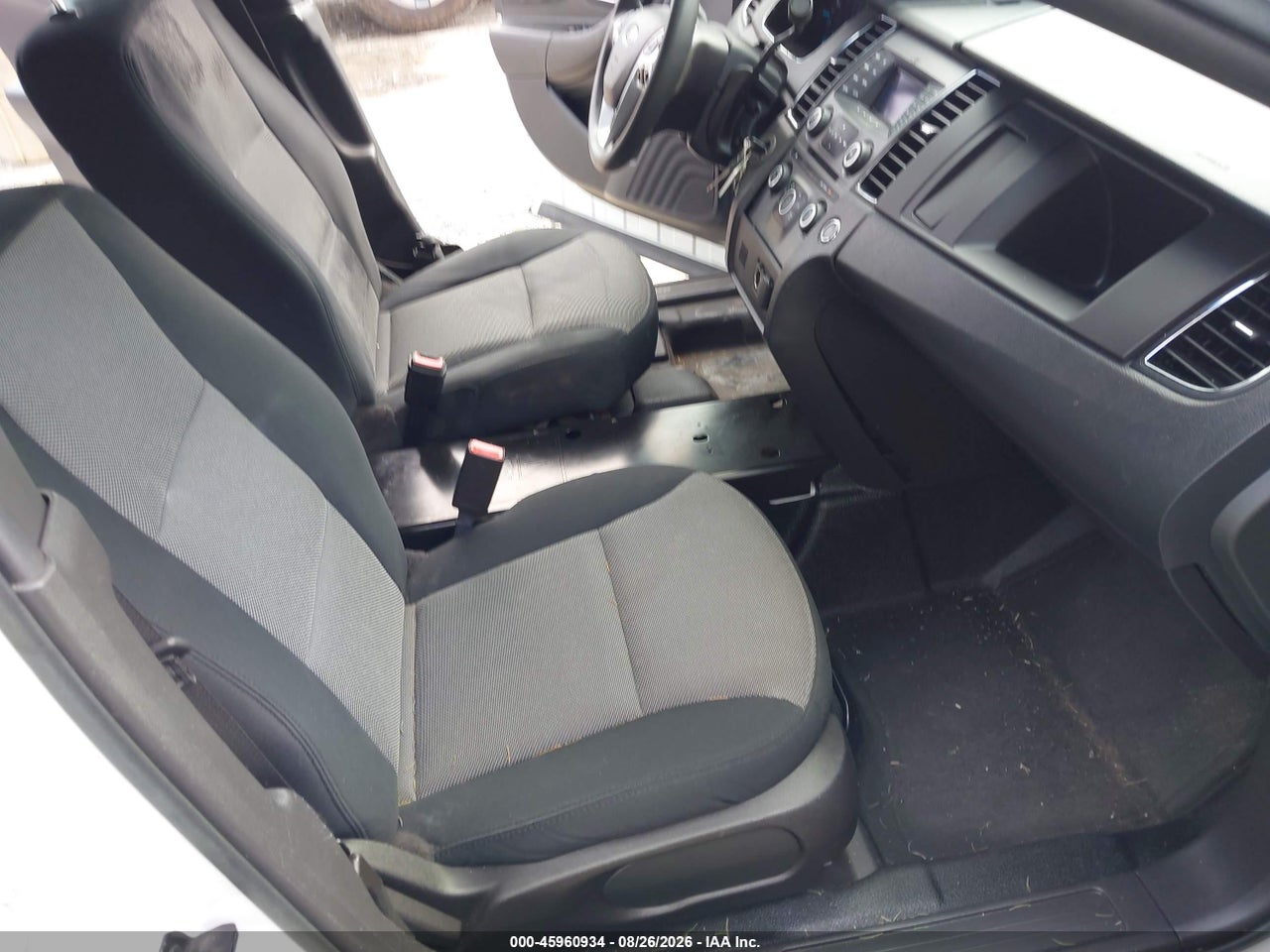 2015 FORD POLICE INTERCEPTOR · 5/11