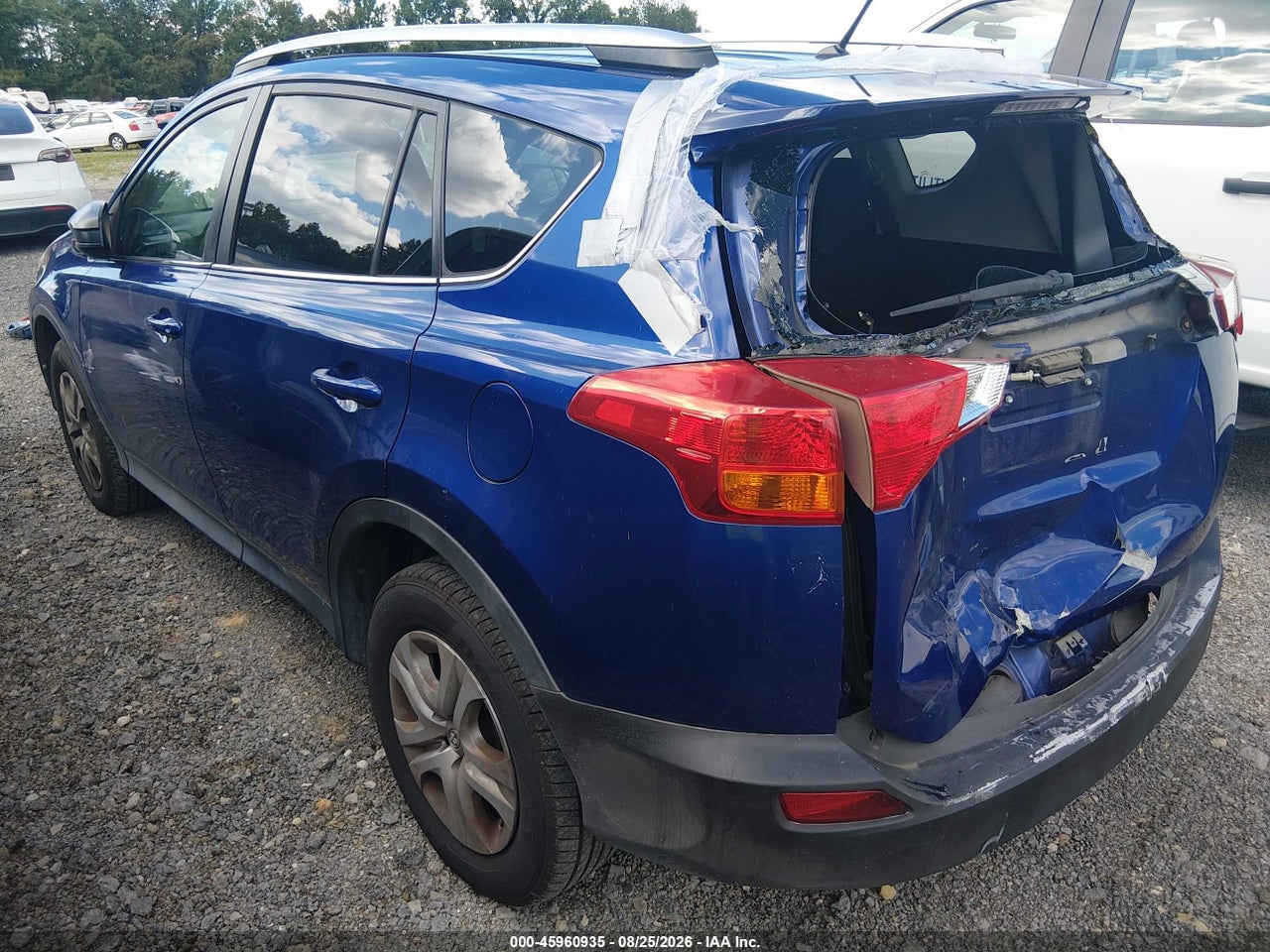 2014 TOYOTA RAV4 LE · 3/11