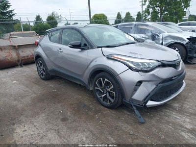2020 TOYOTA C-HR XLE