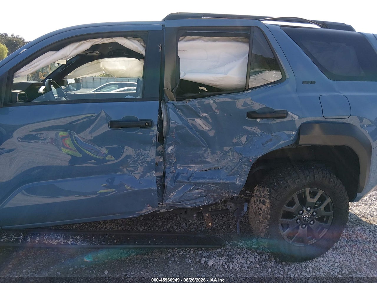 2025 TOYOTA 4RUNNER SR5 · 6/11