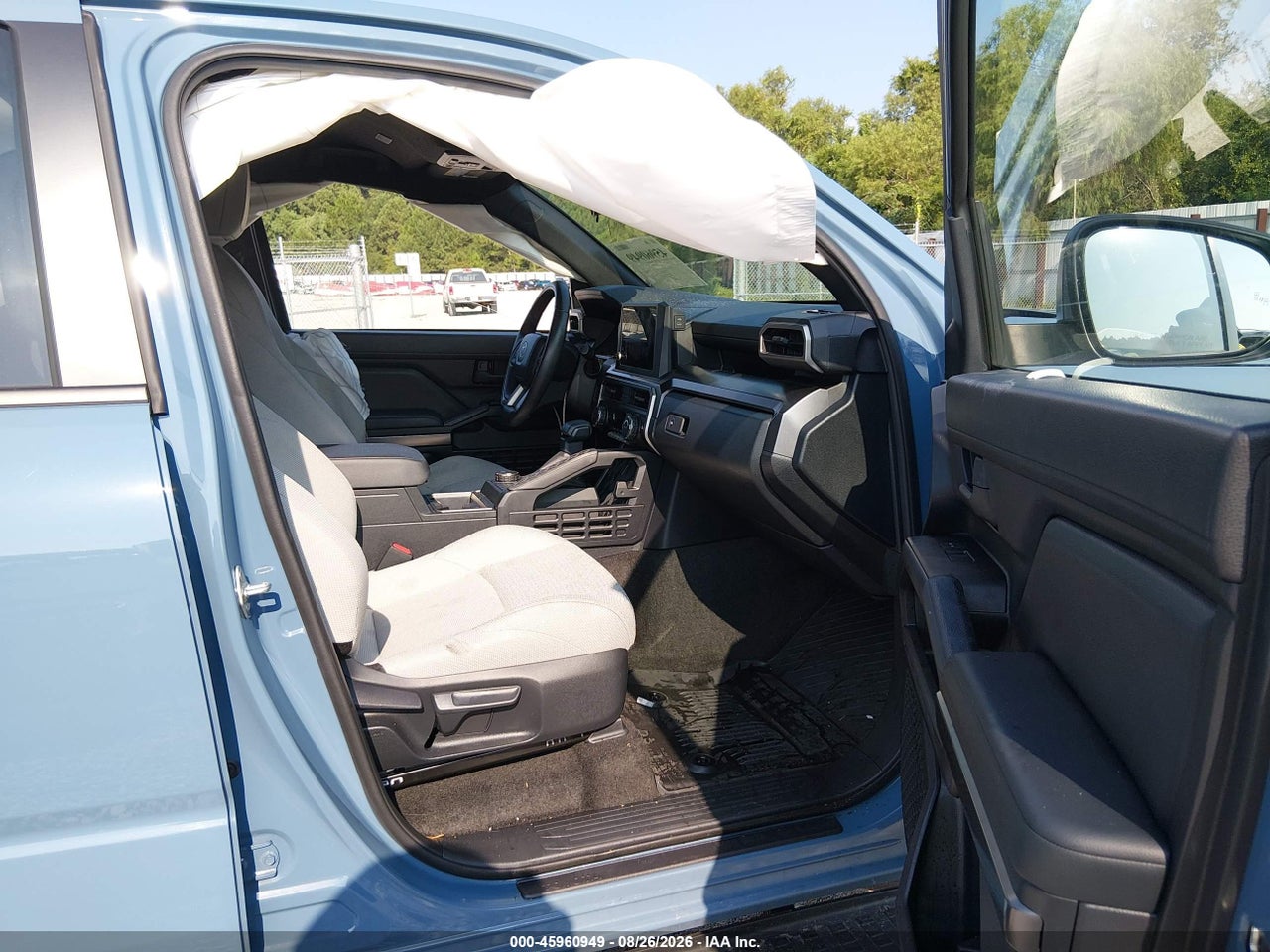 2025 TOYOTA 4RUNNER SR5 · 5/11