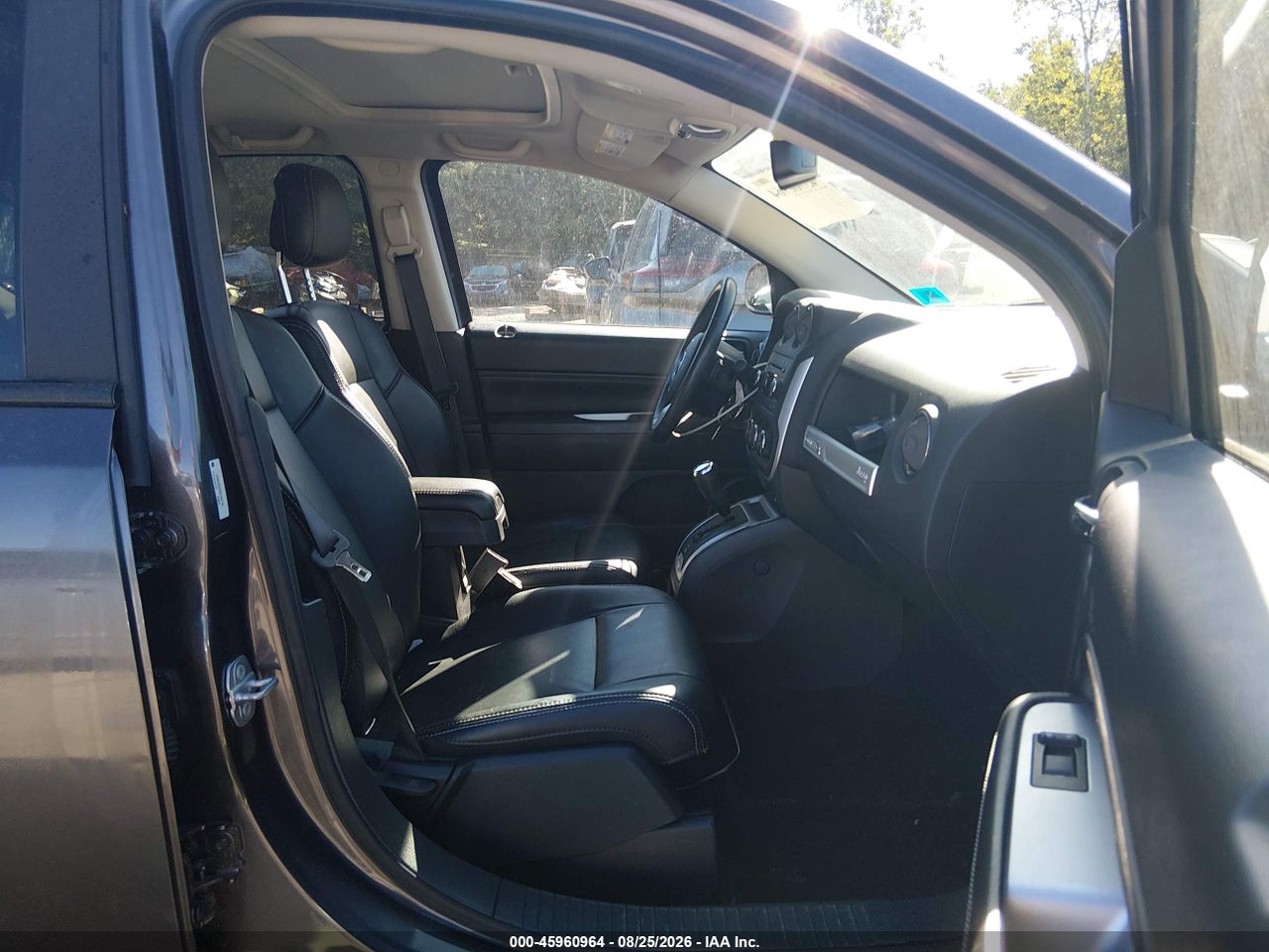 2015 JEEP COMPASS HIGH ALTITUDE EDITION · 5/11