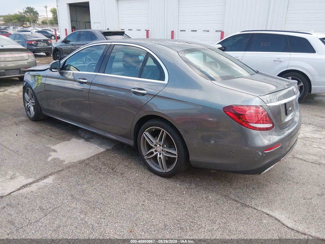 2017 MERCEDES-BENZ E 300 4MATIC · 3/11