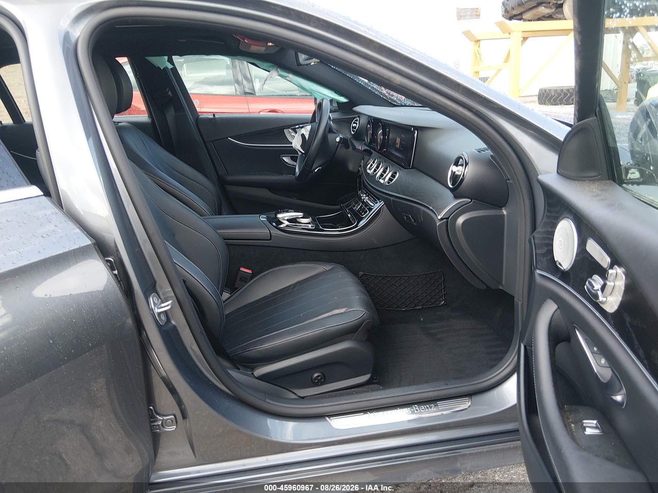 2017 MERCEDES-BENZ E 300 4MATIC · 5/11
