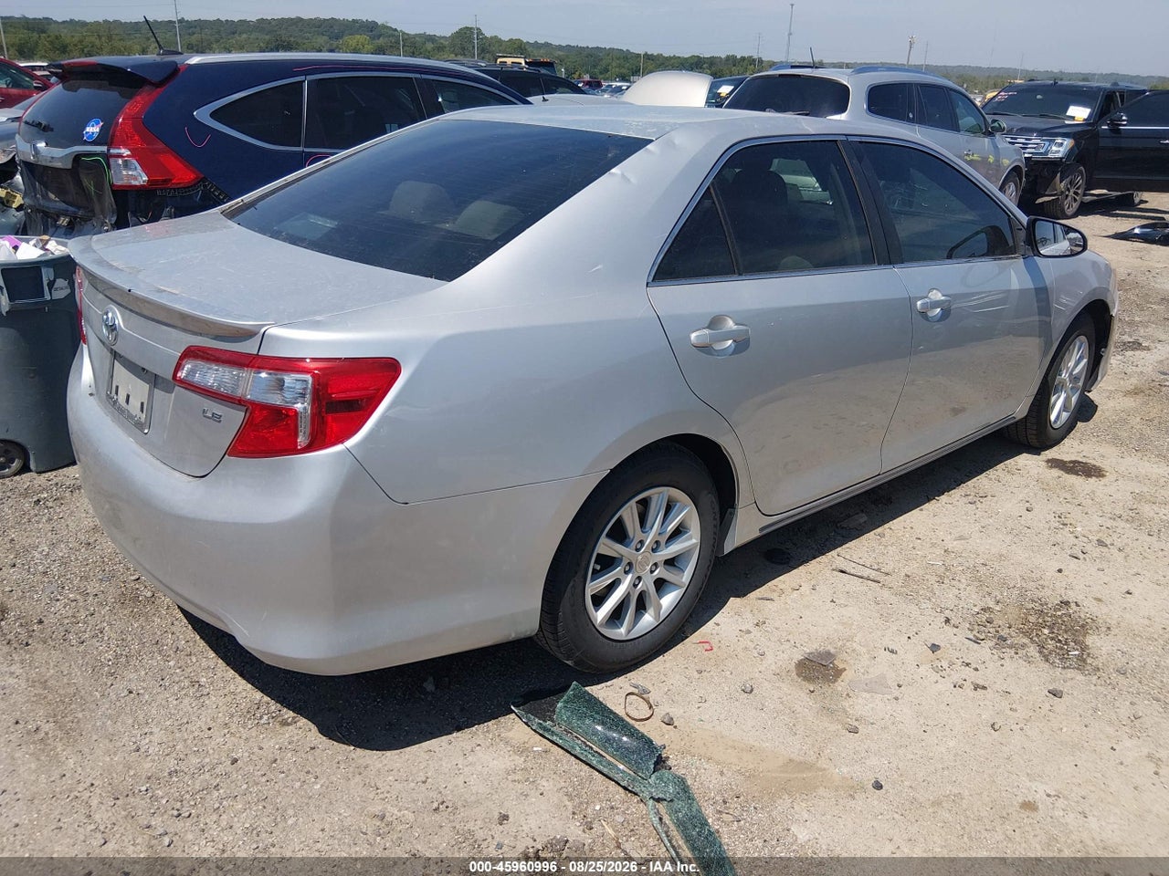 2012 TOYOTA CAMRY LE · 4/11