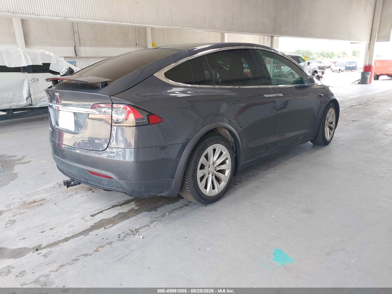 2017 TESLA MODEL X 100D/75D/90D · 4/11