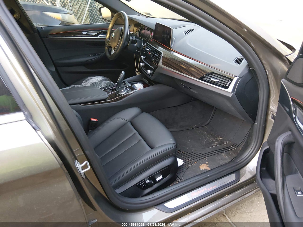 2019 BMW 5 SERIES 530I XDRIVE · 5/11