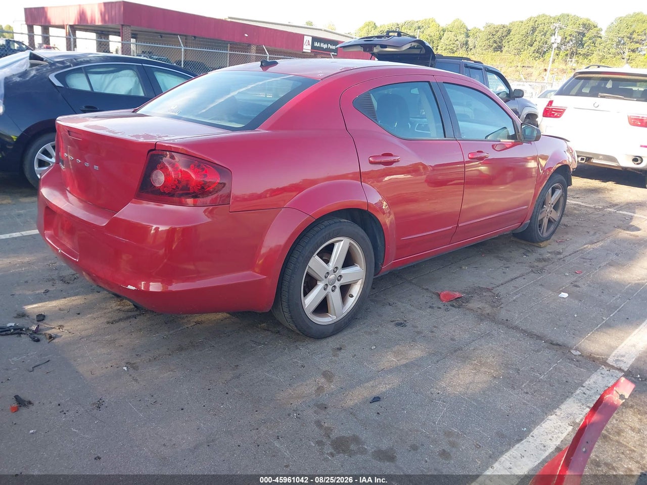 2013 DODGE AVENGER SE · 4/11