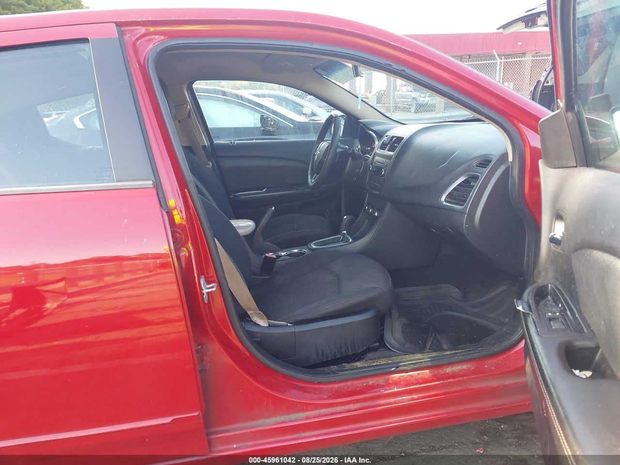 2013 DODGE AVENGER SE · 5/11