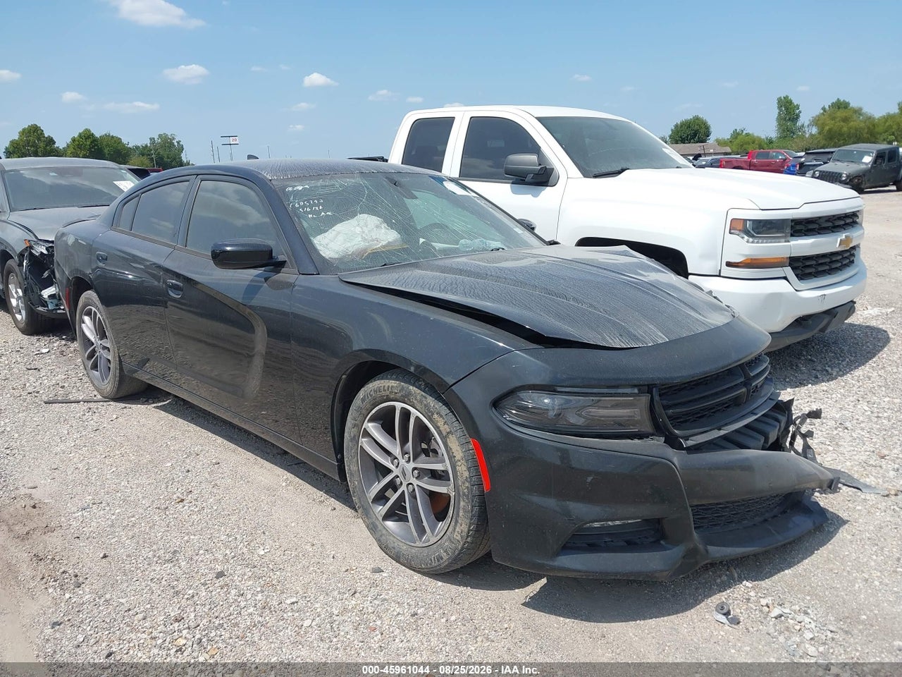 2C3CDXJG3KH****** · 2019 DODGE CHARGER SXT AWD