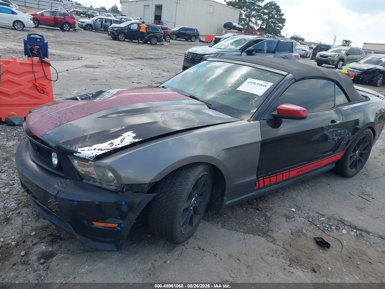 2011 FORD MUSTANG V6 PREMIUM · 2/11