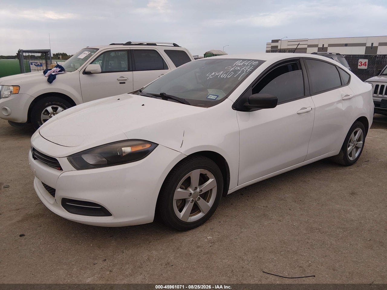 2015 DODGE DART SXT · 2/11