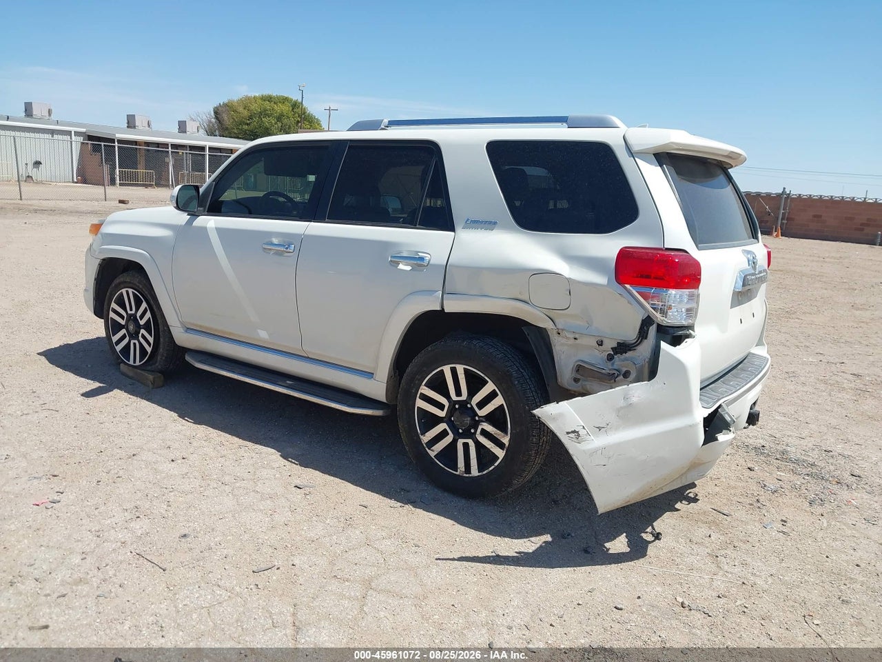 2013 TOYOTA 4RUNNER LIMITED · 3/11