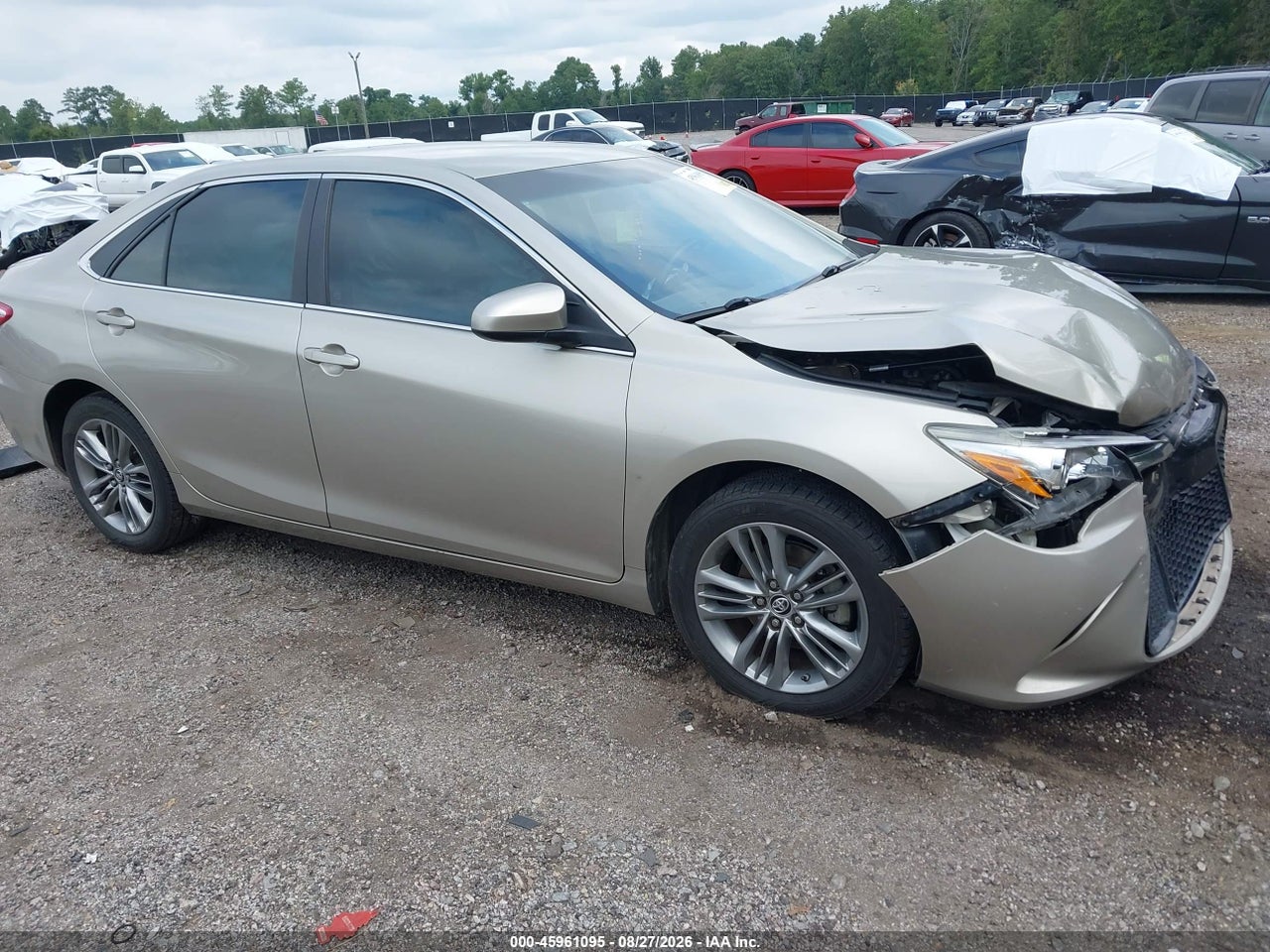 4T1BF1FK9FU****** · 2015 TOYOTA CAMRY SE