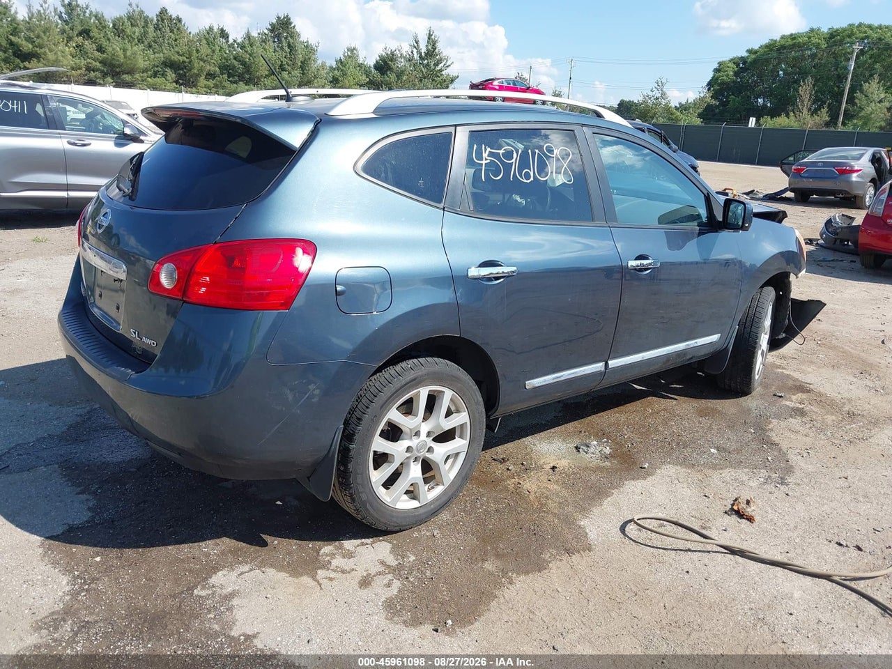 2013 NISSAN ROGUE SV W/SL PKG · 4/11