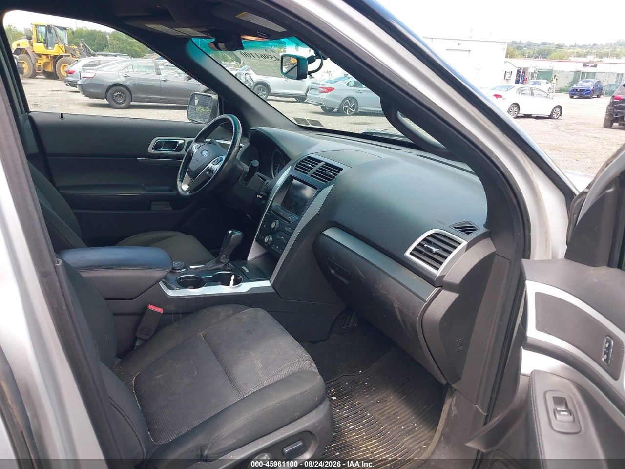 2015 FORD EXPLORER XLT · 5/11