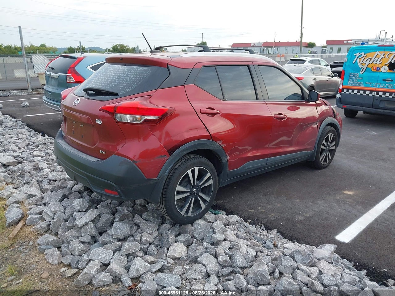 2018 NISSAN KICKS SV · 4/11