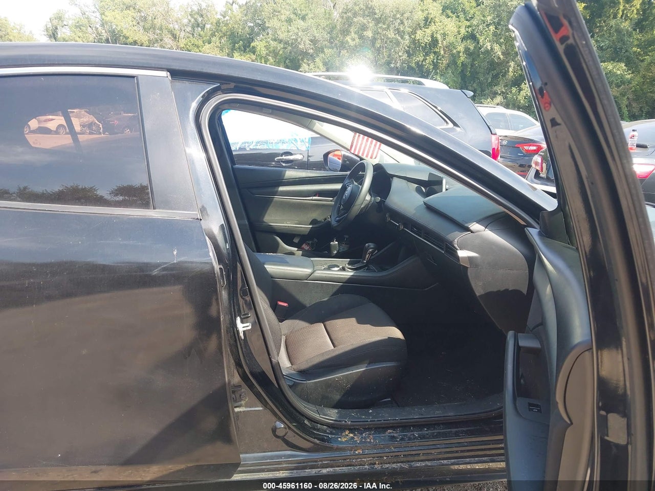 2020 MAZDA MAZDA3 · 5/11