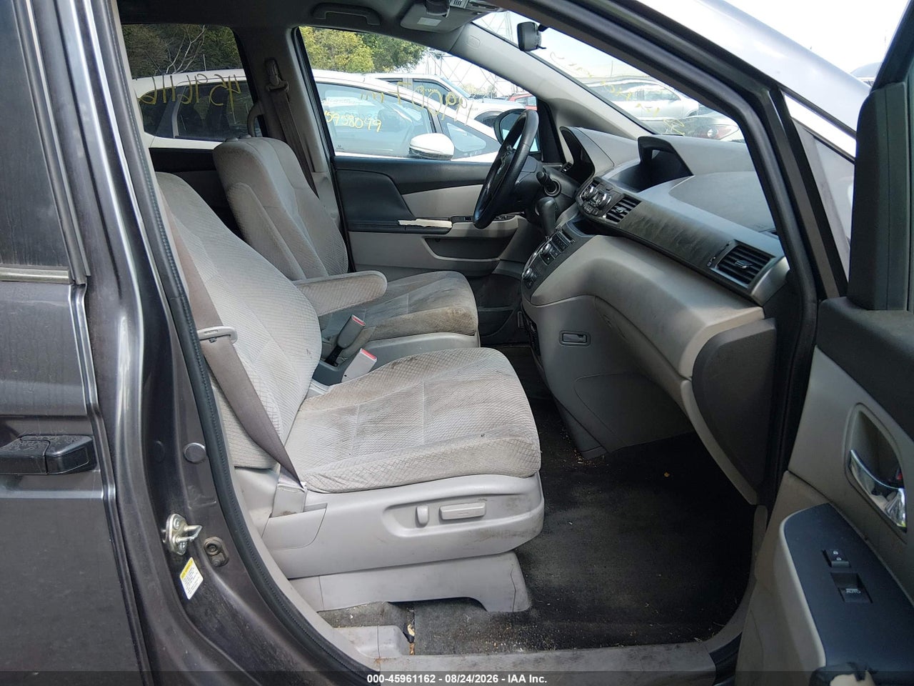2016 HONDA ODYSSEY LX · 5/11
