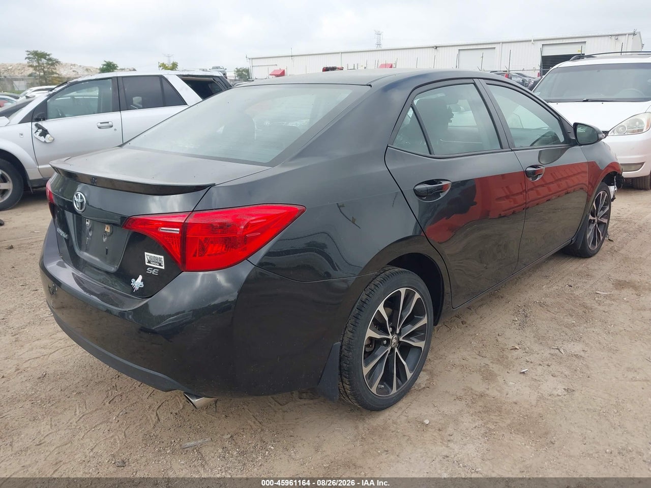 2019 TOYOTA COROLLA SE · 4/11
