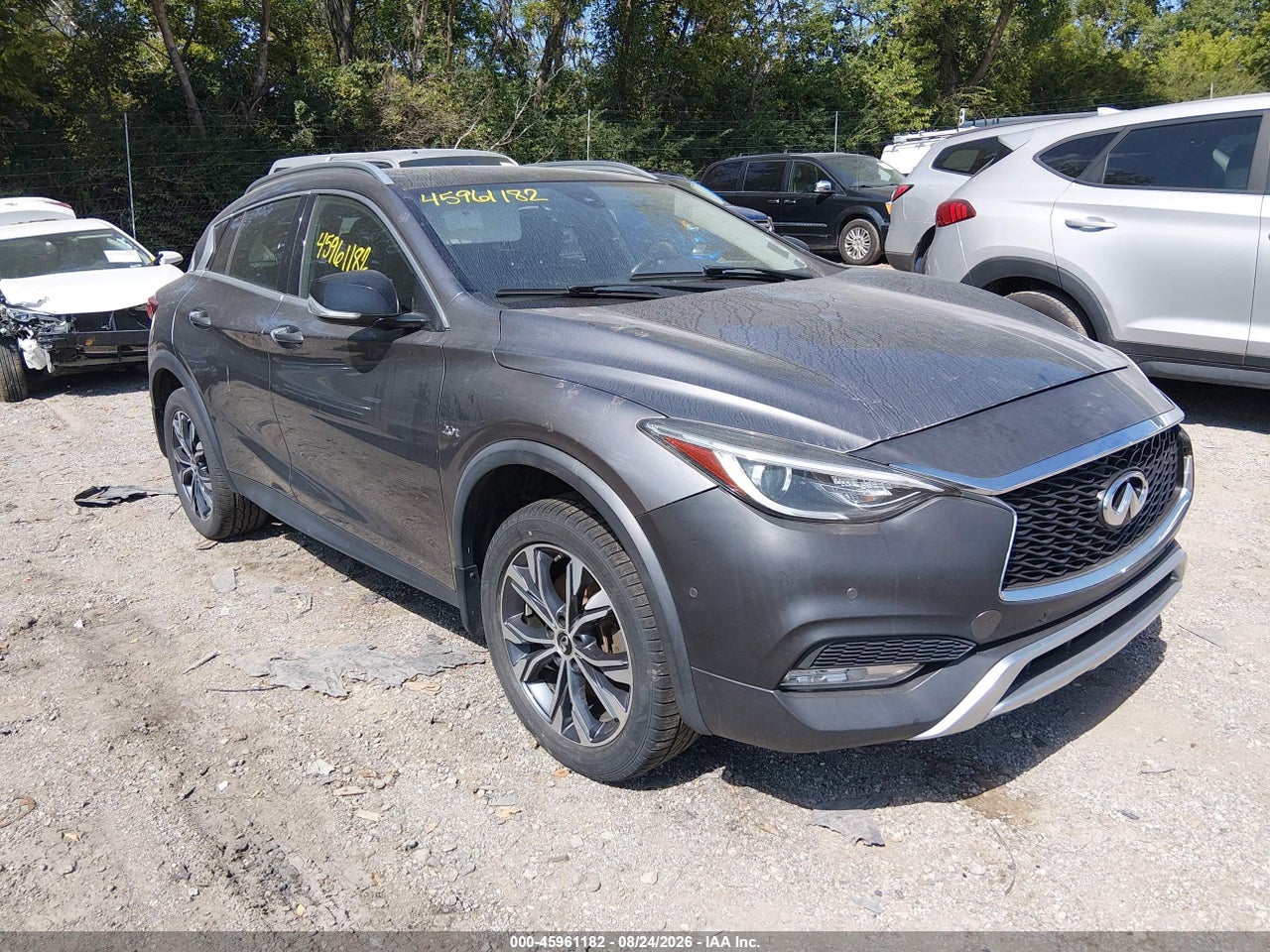 SJKCH5CR8HA****** · 2017 INFINITI QX30 PREMIUM