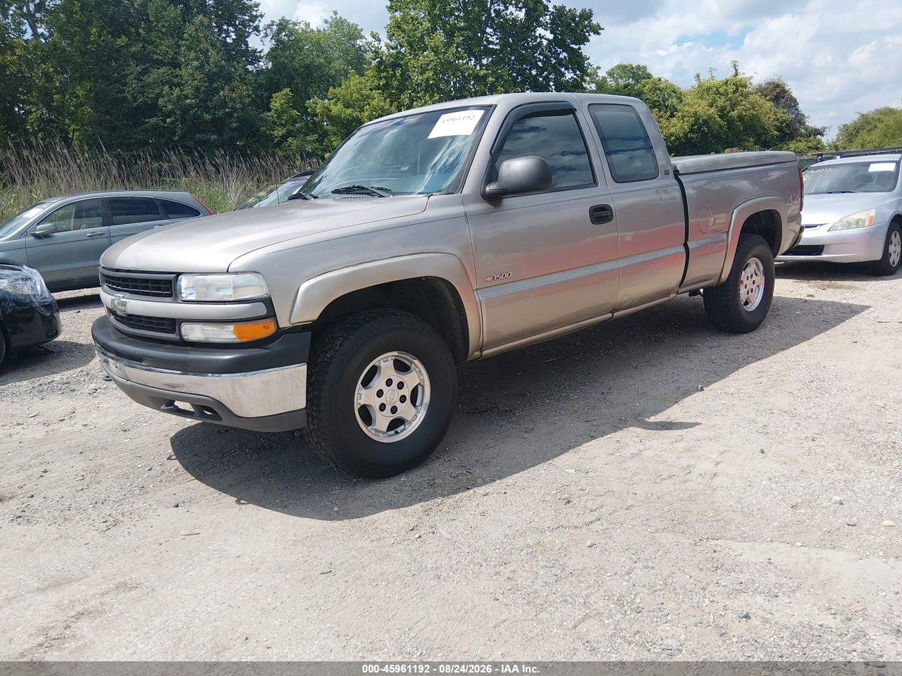 2000 CHEVROLET SILVERADO 1500   · 2/11